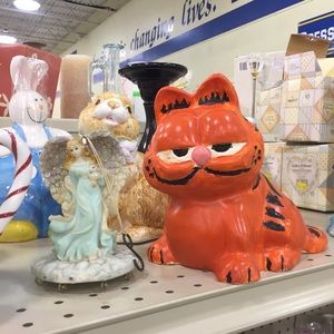 Meet your Posher, Cuzin